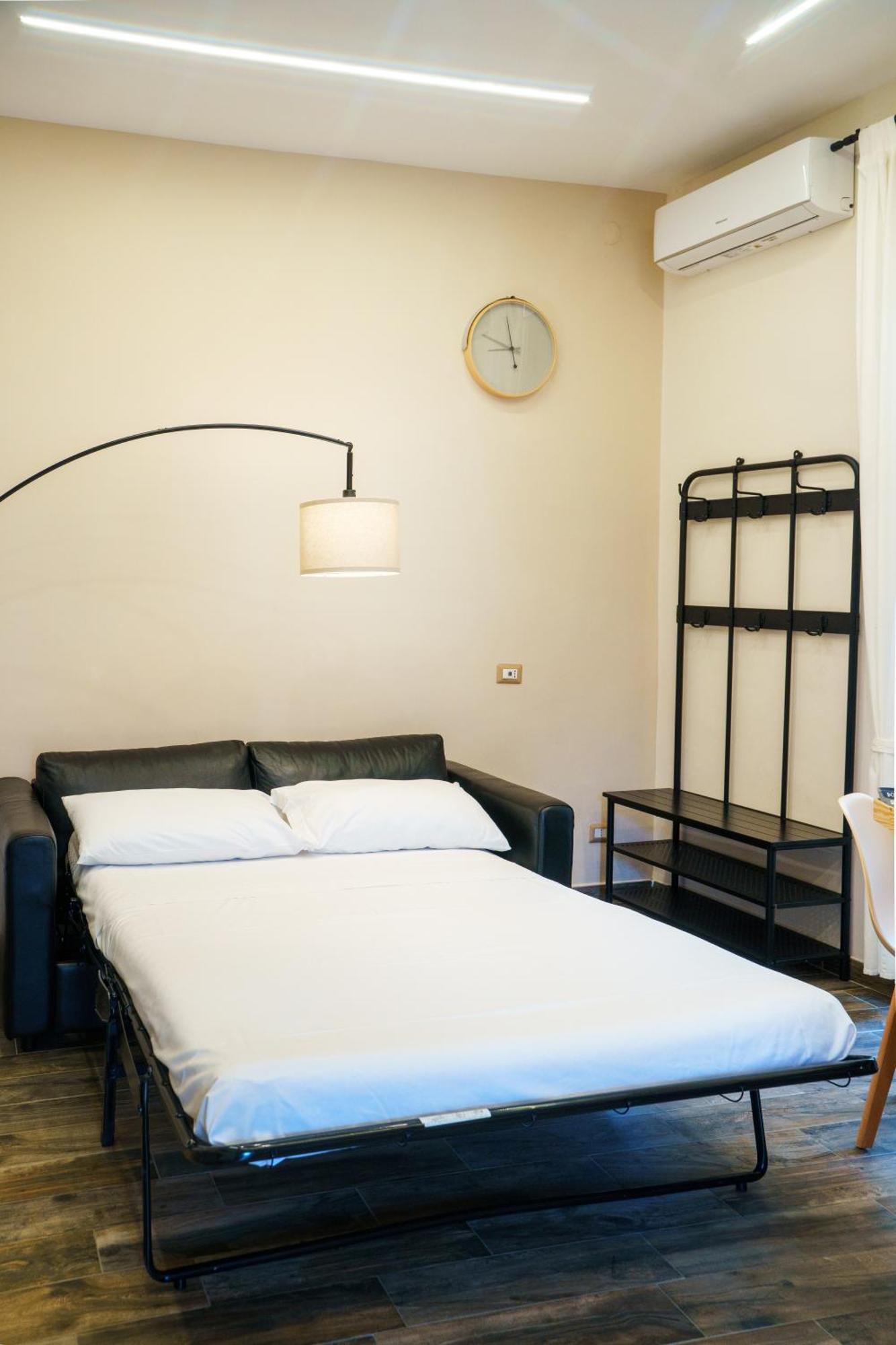 Apartamento Chiatamone Relais Nápoles Exterior foto